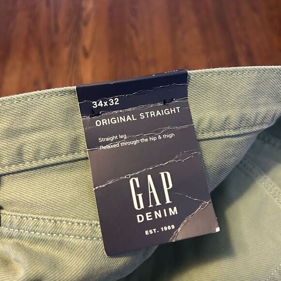 New Gap pants - Picture 3 of 5
